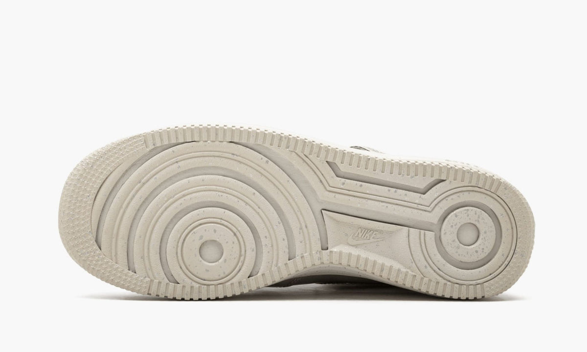 Lunar Force 1 Mid SP "Liquid Silver" - Angle View 12