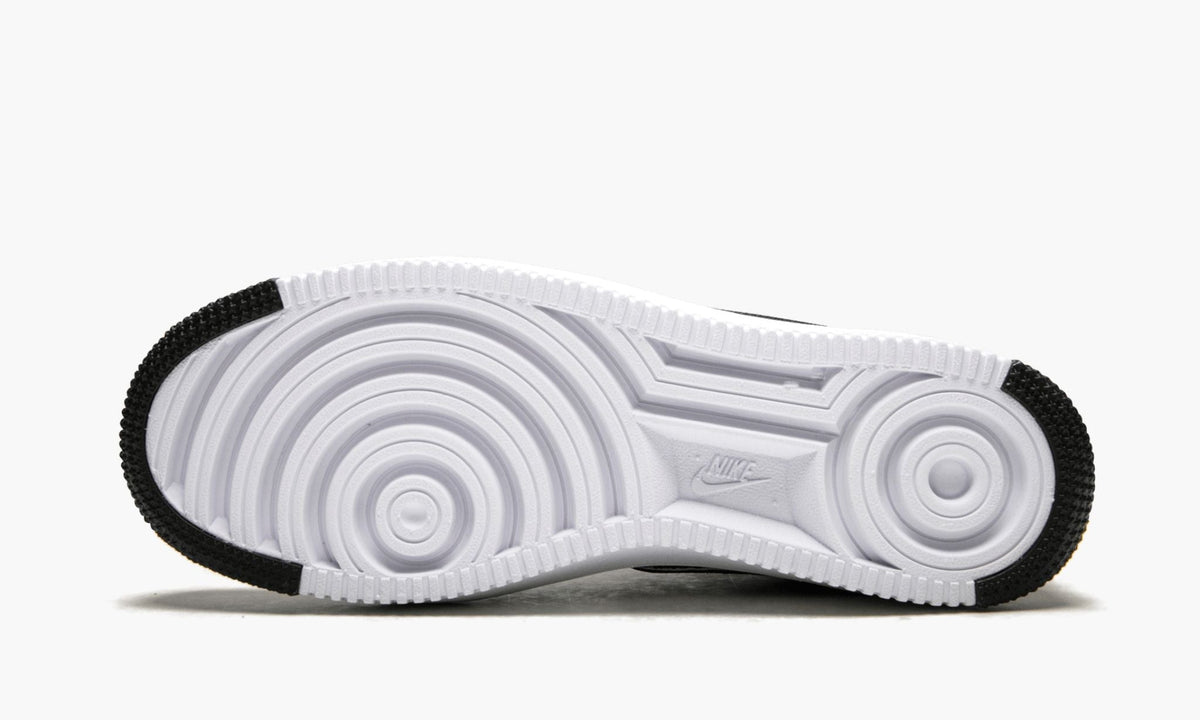 AF1 Ultra Flyknit Low RKK - Angle View 6