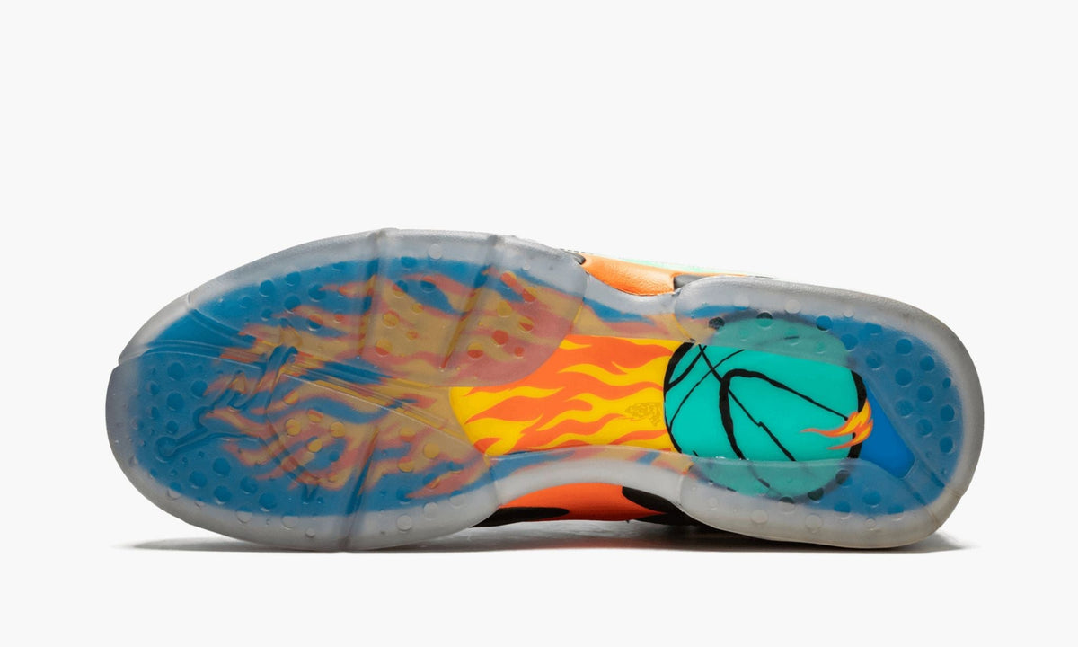 Air Jordan 8 Retro DB "Doernbecher" - Angle View 6