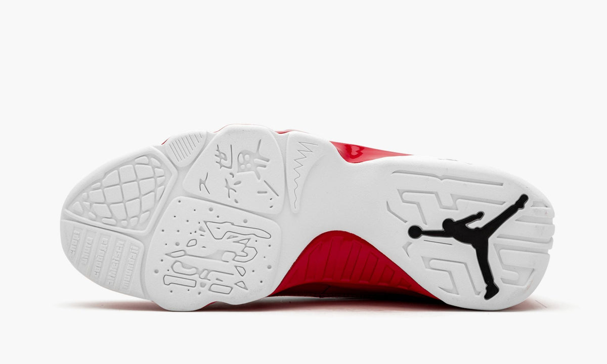 Air Jordan 9 "White/Red/Black" - Angle View 6