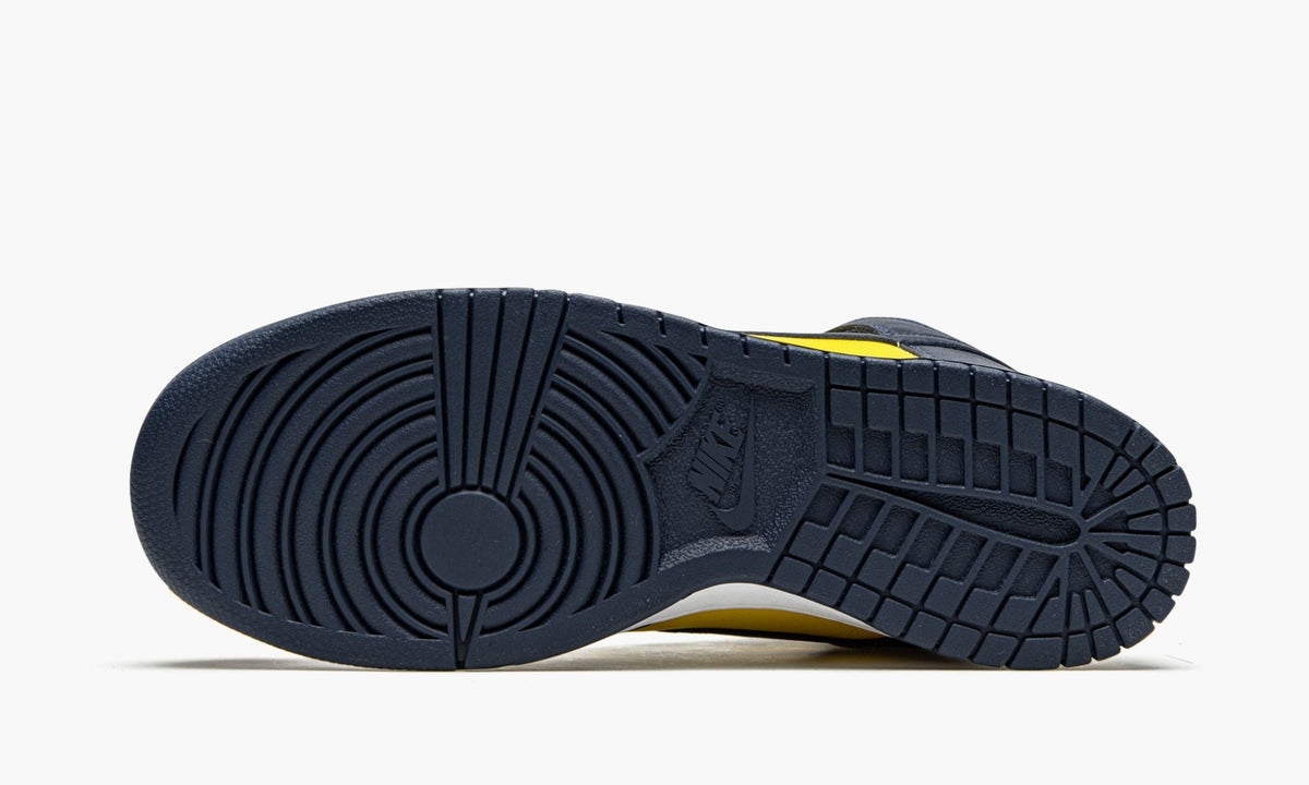 Dunk High SP "Michigan" - View 6
