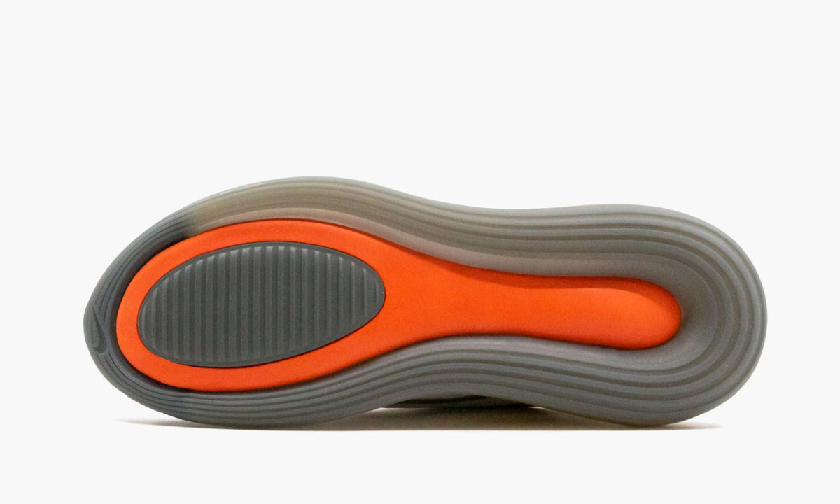 Air Max 720 "Gradient" - View 6