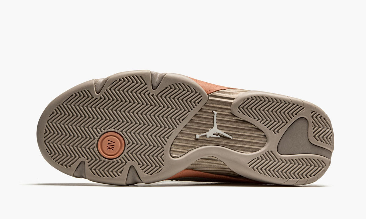 Air Jordan 14 Retro Low "Clot - Terra Blush" - Angle View 6
