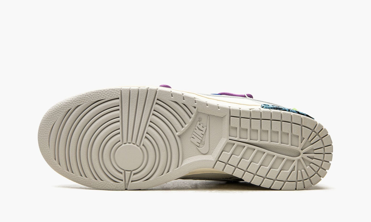 Dunk Low "Off-White - Lot 48" - View 6