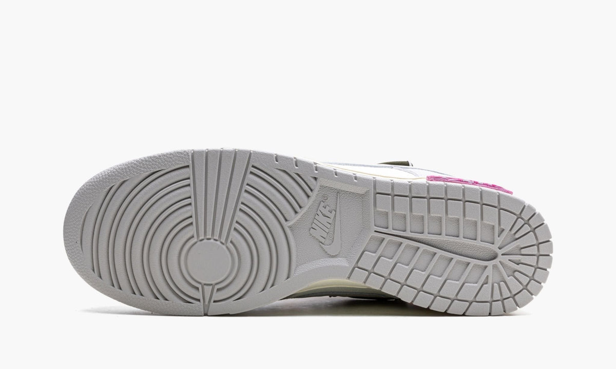 Dunk Low "Off-White - Lot 22" - View 6