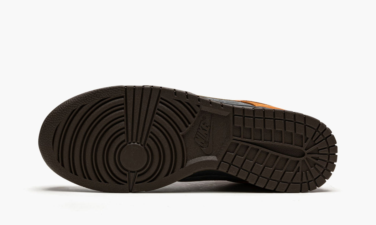 Dunk Low Retro PRM "Cider" - View 6