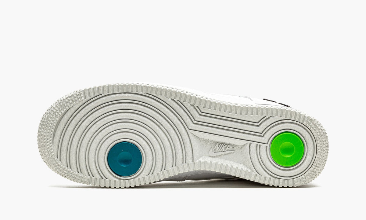 Air Force 1 Low LV8 "Peace, Love, Swoosh" - Angle View 6