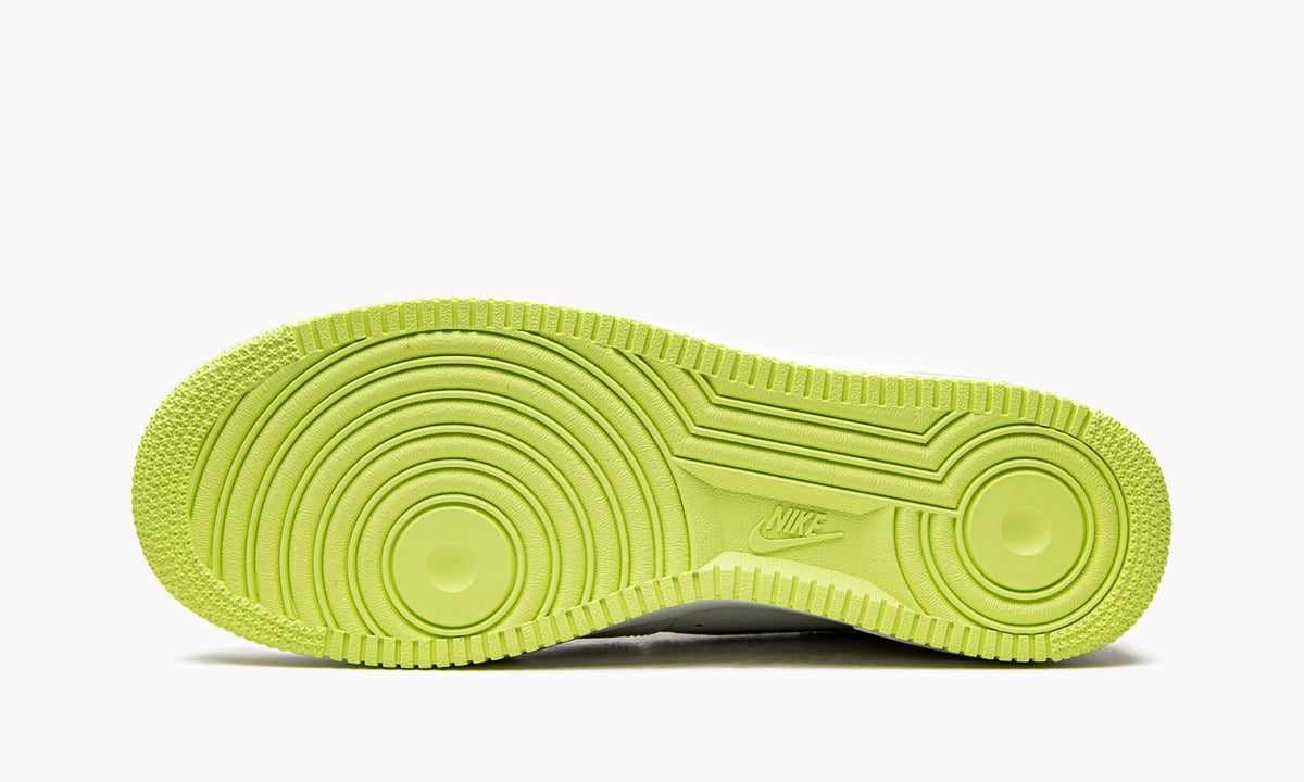 Air Force 1 '07 "White / Volt" - Angle View 12
