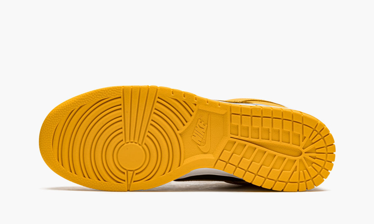 Dunk Low "Goldenrod" - View 6