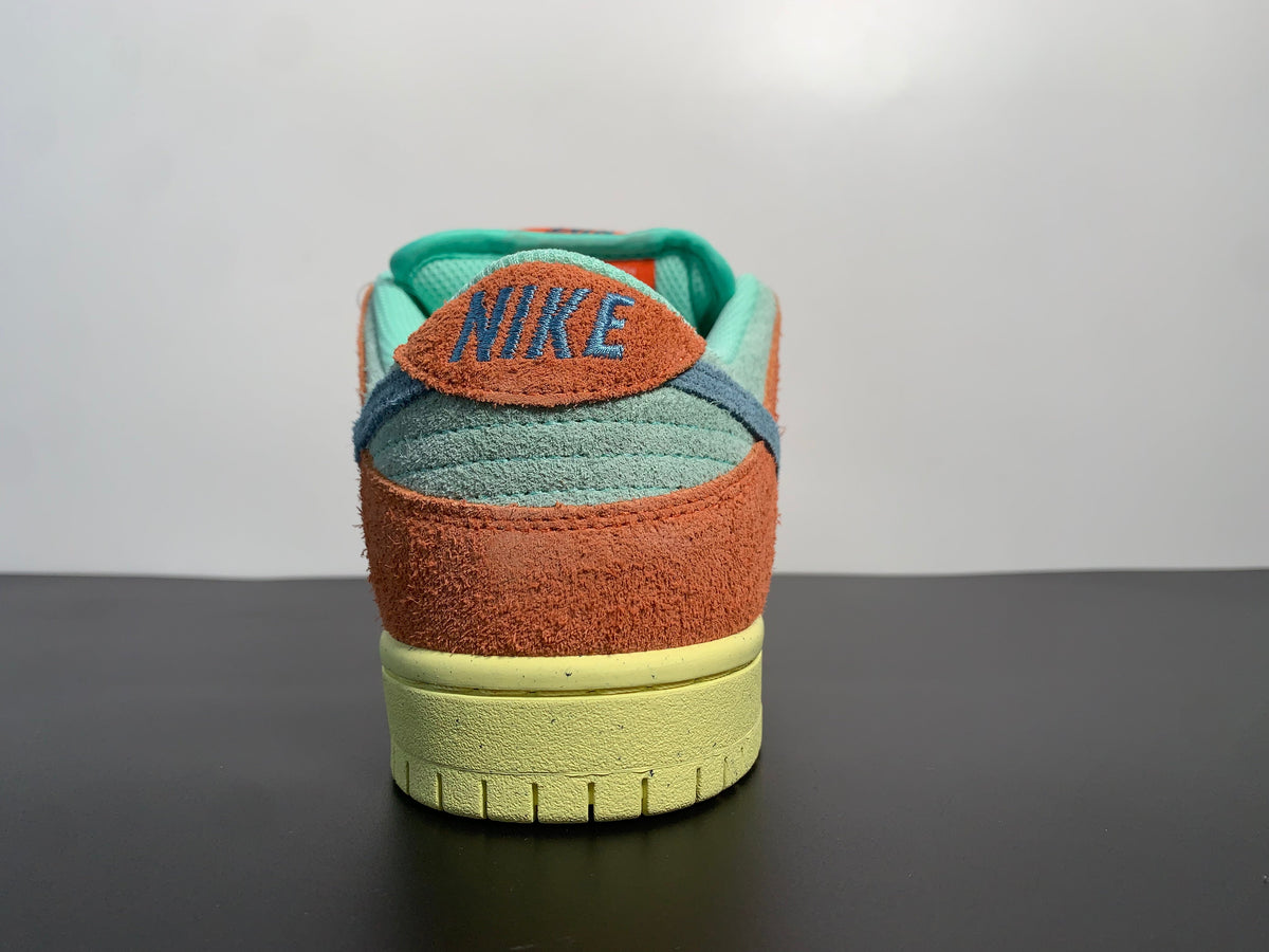 Nike SB Dunk Low Noise Aqua Emerald Rise Orange DV5429-800 - View 7