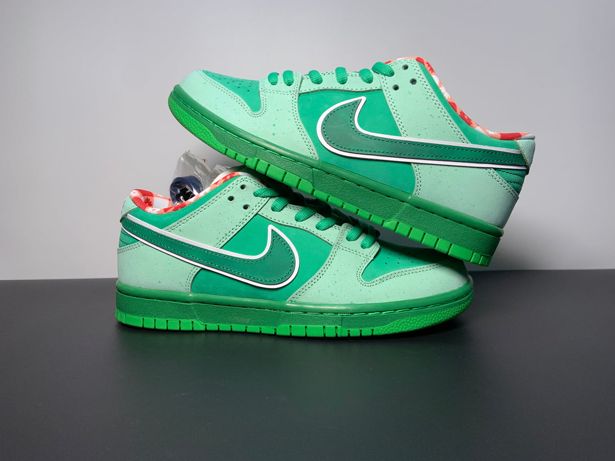 CONCEPTS × Nike Dunk SB Low Green Lobster - View 6