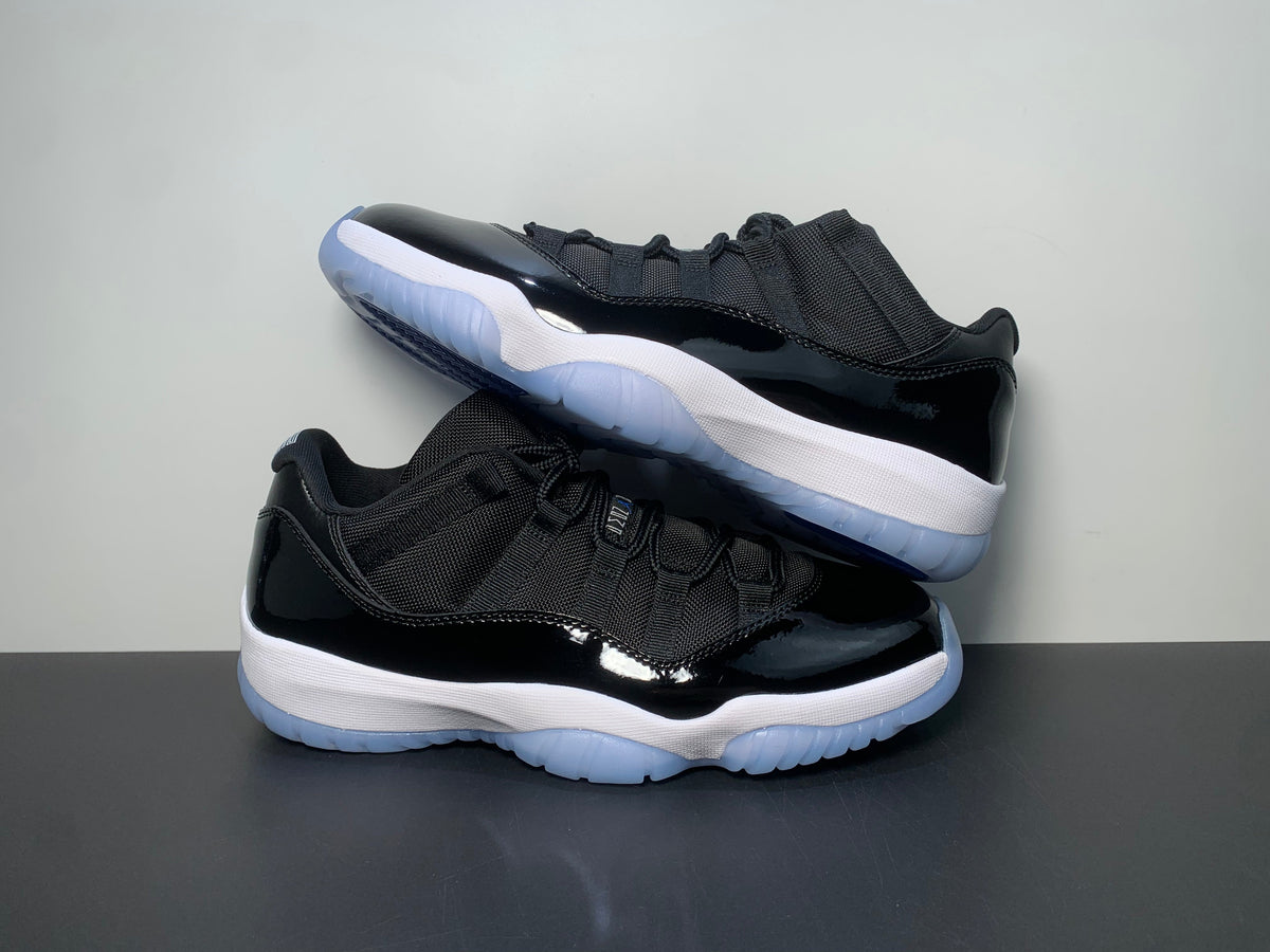 Air Jordan 11 Retro Low “Space Jam” FV5104-004 - Angle View 4