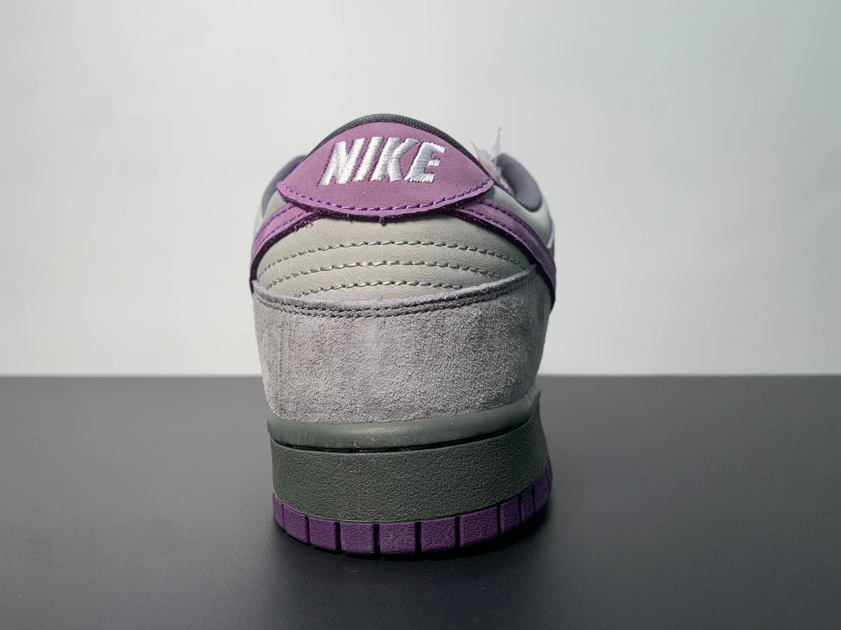 NK Dunk SB Low Purple Pigeon - View 9