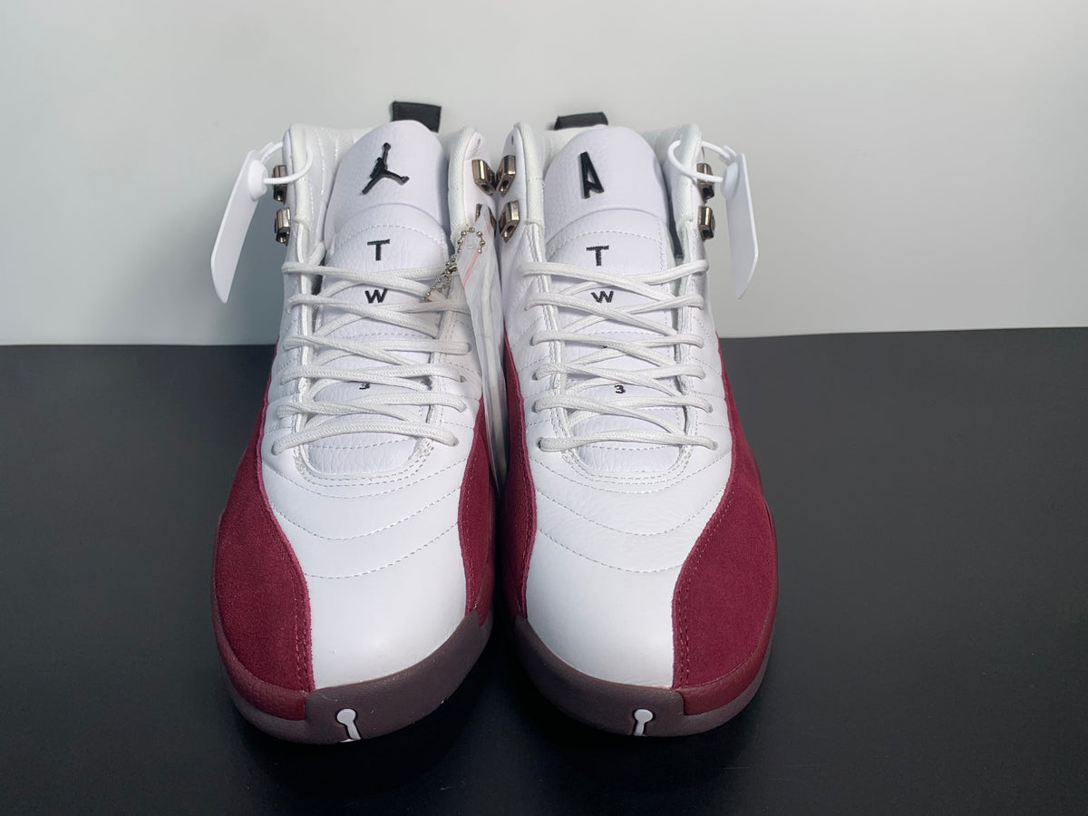 A Ma Maniére x Wmns Air Jordan 12 Retro SP 'White' - Angle View 3