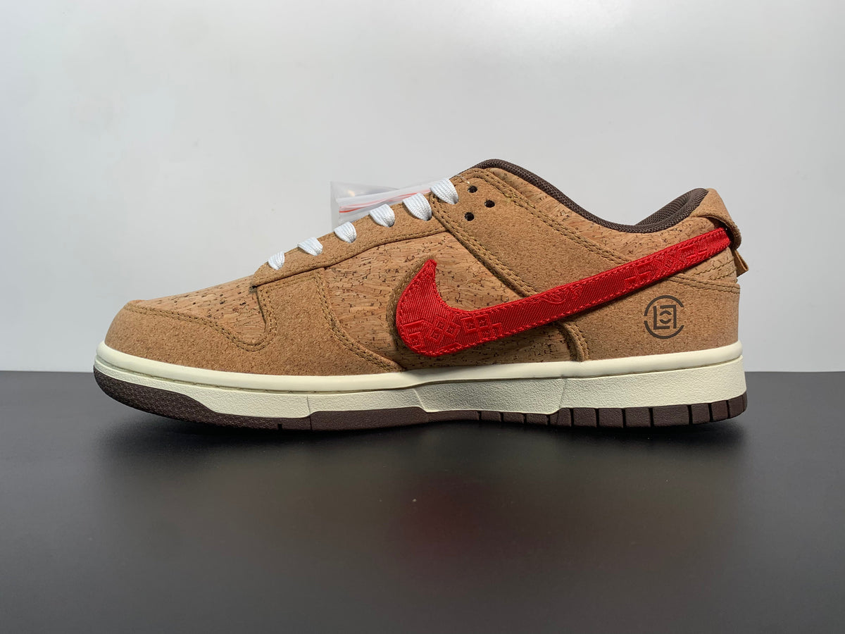 CLOT x Dunk Low SP 'Cork' FN0317-121 - View 2