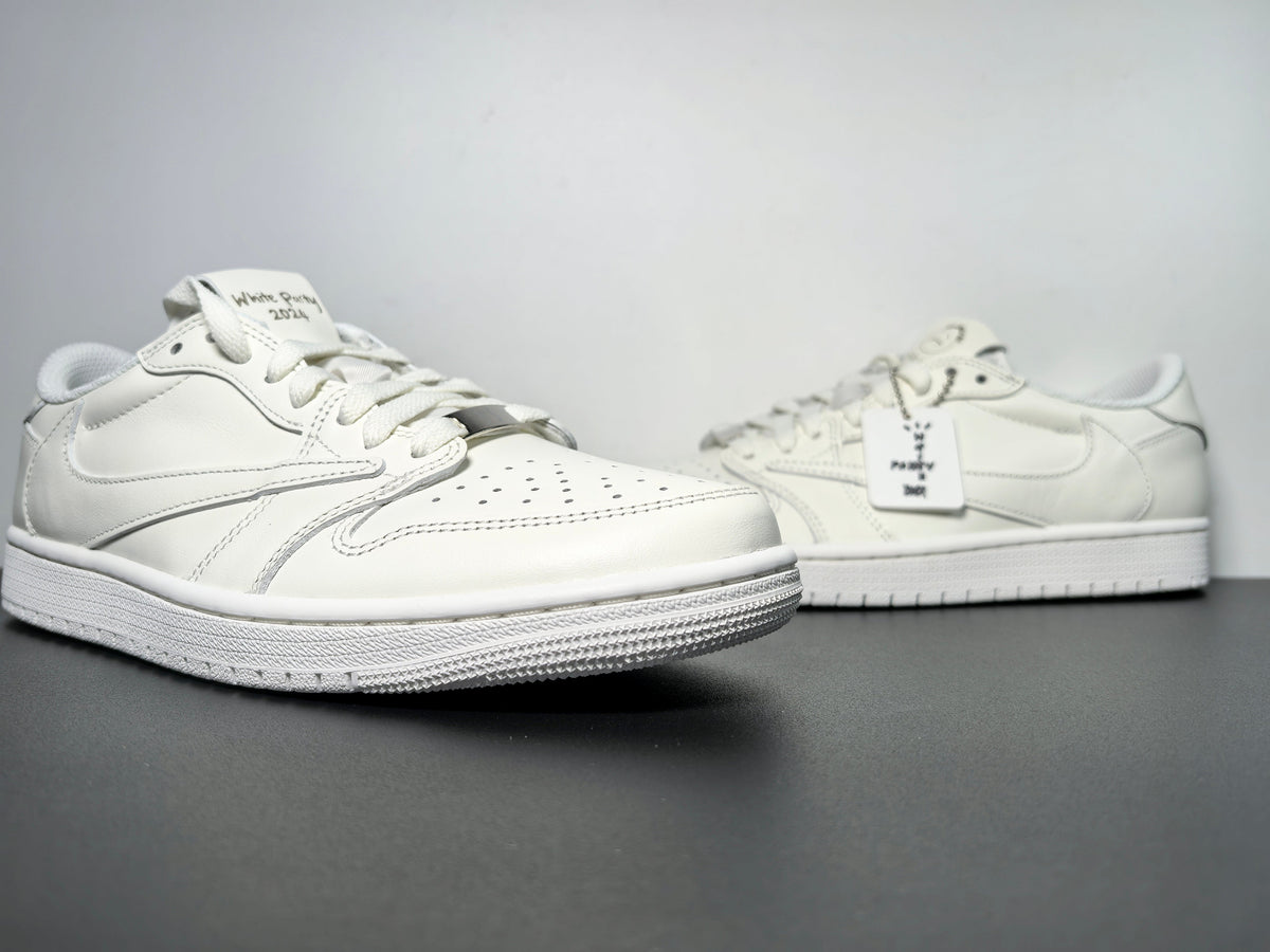 Travis Scott x Wmns Air Jordan 1 Retro Low OG SP 'Michael Rubin White Party' - Angle View 4