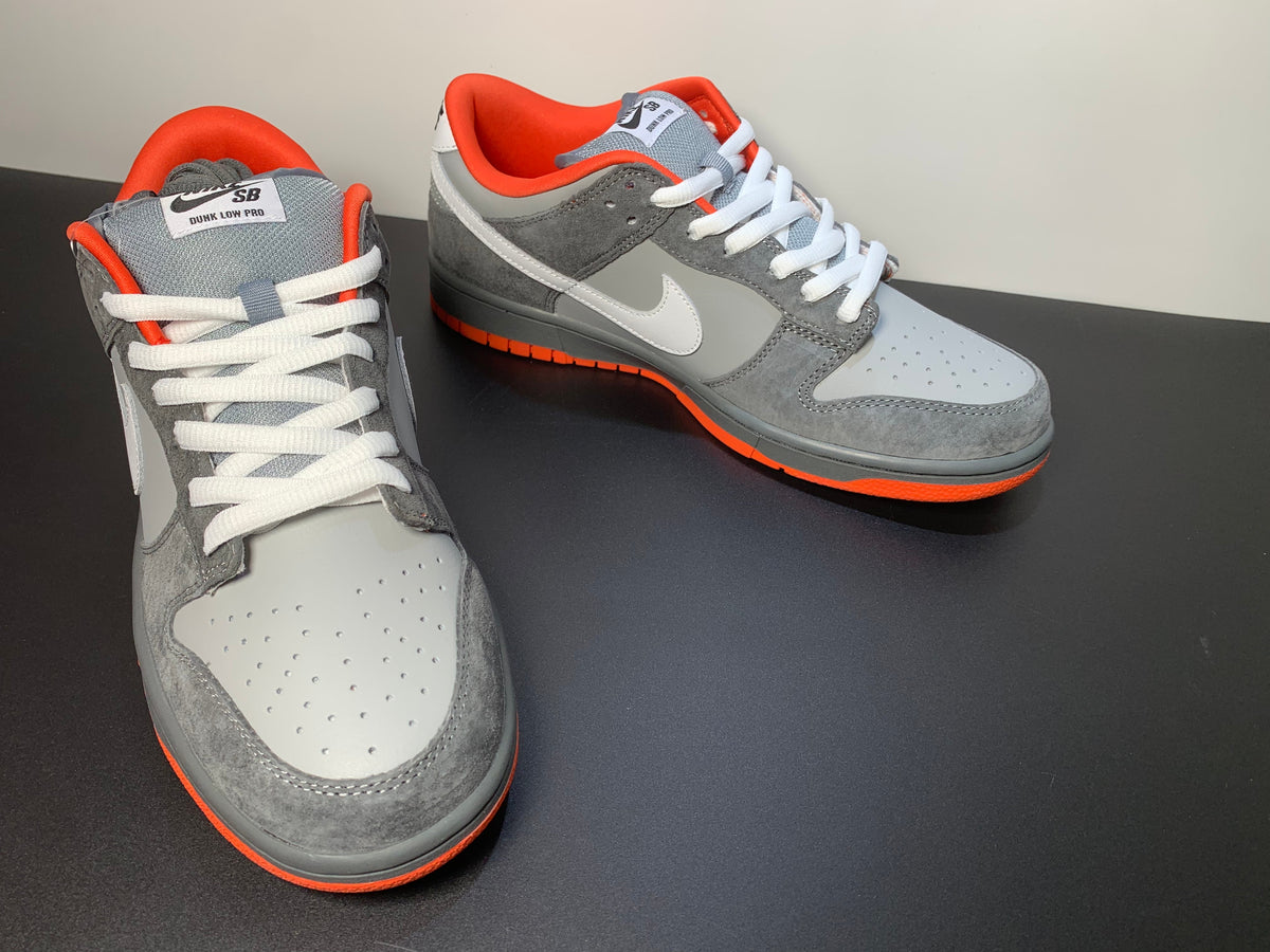 NK Dunk SB Low Staple NYC Pigeon 304292-011 - View 6