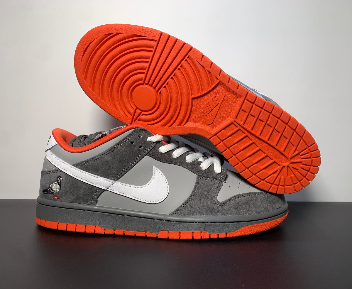 NK Dunk SB Low Staple NYC Pigeon 304292-011 - View 8