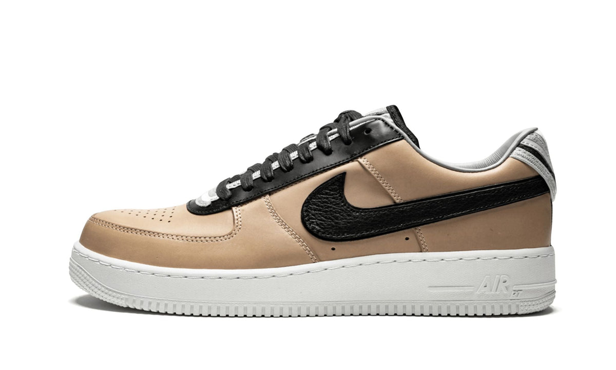 Air Force 1 SP / Tisci "Tan" - Angle View 2