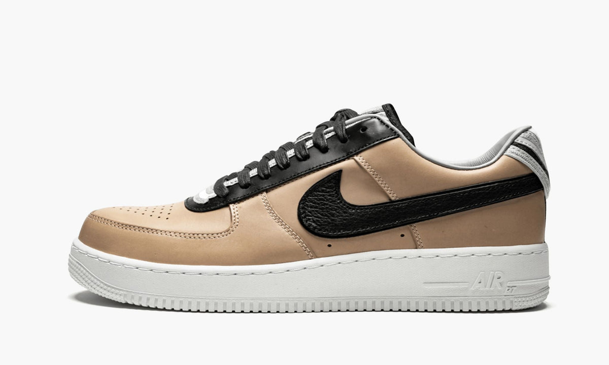 Air Force 1 SP / Tisci "Tan" - Angle View 3