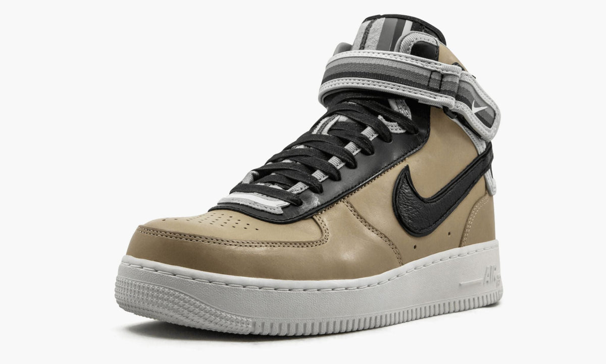 Air Force 1 Mid SP / Tisci "Tan" - Angle View 9