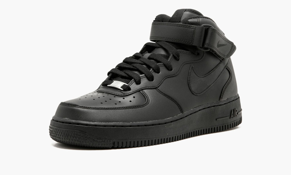 Air Force 1 Mid '07 "Triple Black" - Angle View 5