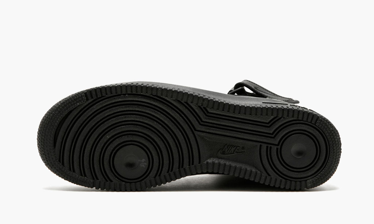 Air Force 1 Mid '07 "Triple Black" - Angle View 6