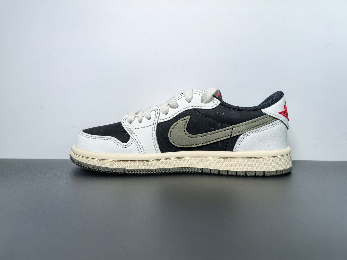 Travis Scott X Wmns Air Jordan 1 Retro Low OG Olive PRE-OWNED - Angle View 2