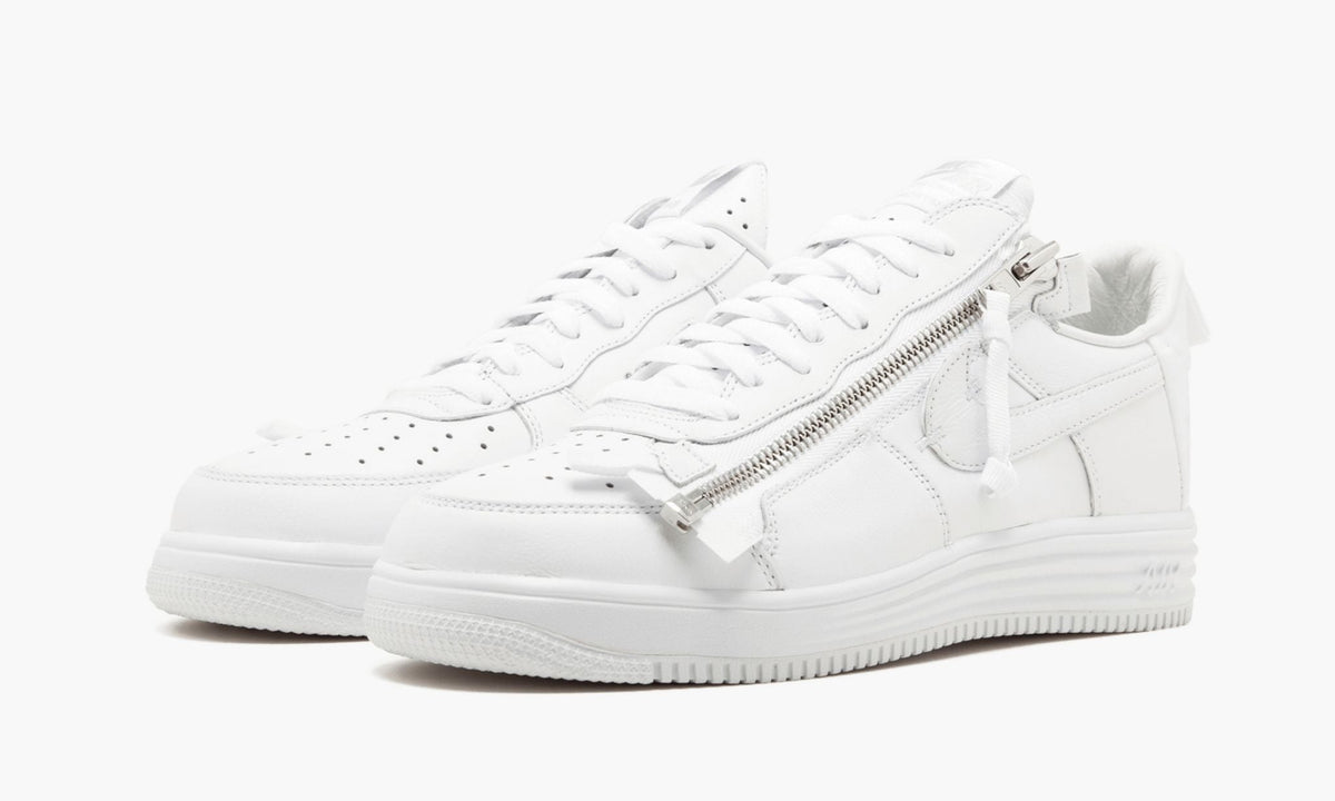 Lunar Force 1 Acronym 17 - Angle View 3