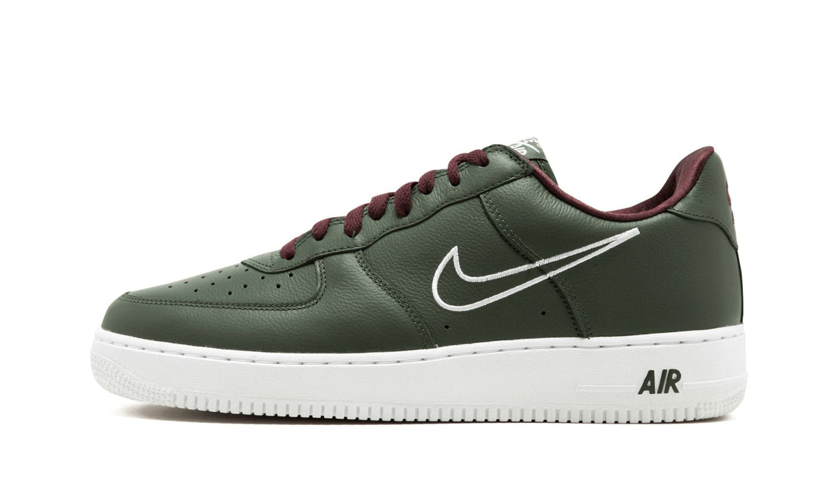 Air Force 1 Low Retro "Hong Kong" - Main View