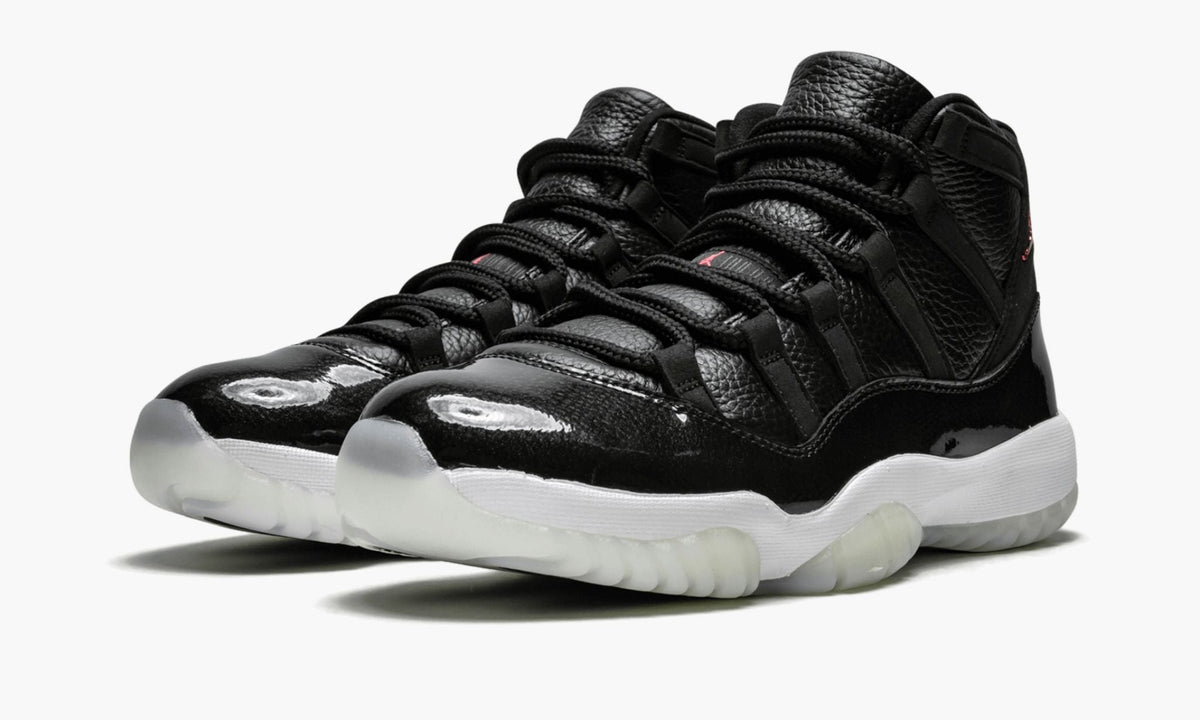 Air Jordan 11 Retro "72-10" - Angle View 3