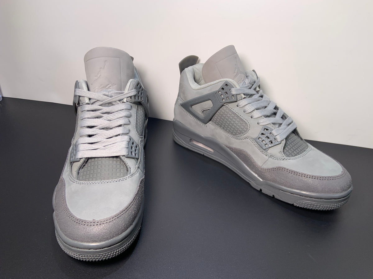Air Jordan 4 Retro SE ‘Paris Olympics Wet Cement’  FQ7928-001 - Angle View 9