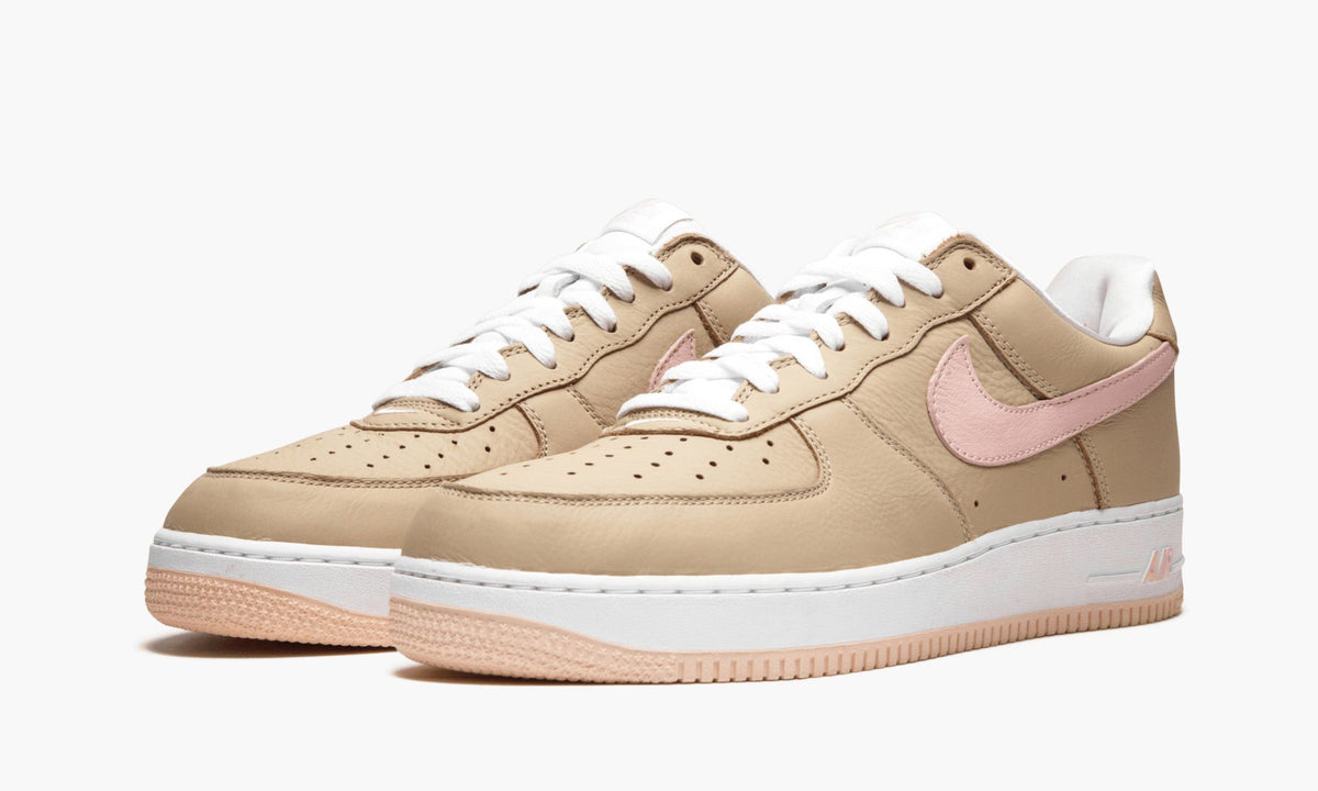 Air Force 1 Low Retro "Linen 2016 Release" - Angle View 3