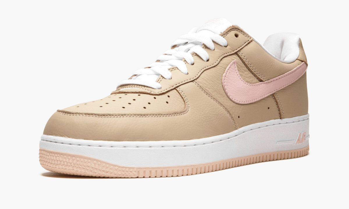 Air Force 1 Low Retro "Linen 2016 Release" - Angle View 5