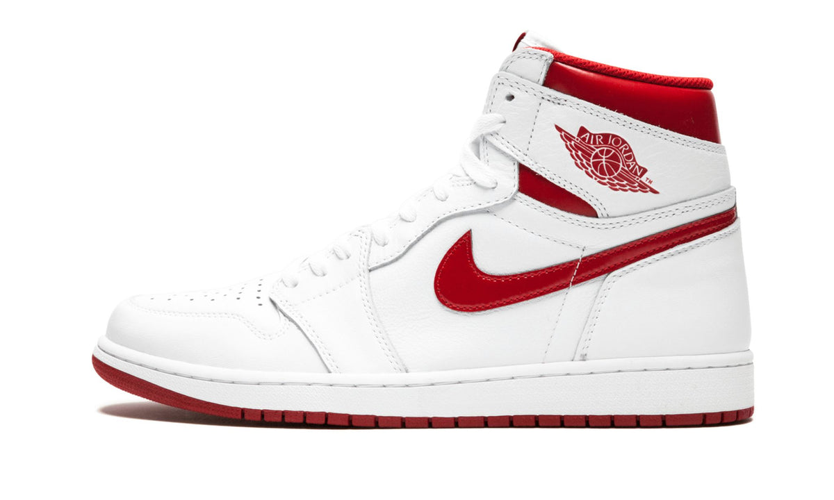 Air Jordan 1 Retro High OG "Metallic Red" - Main View