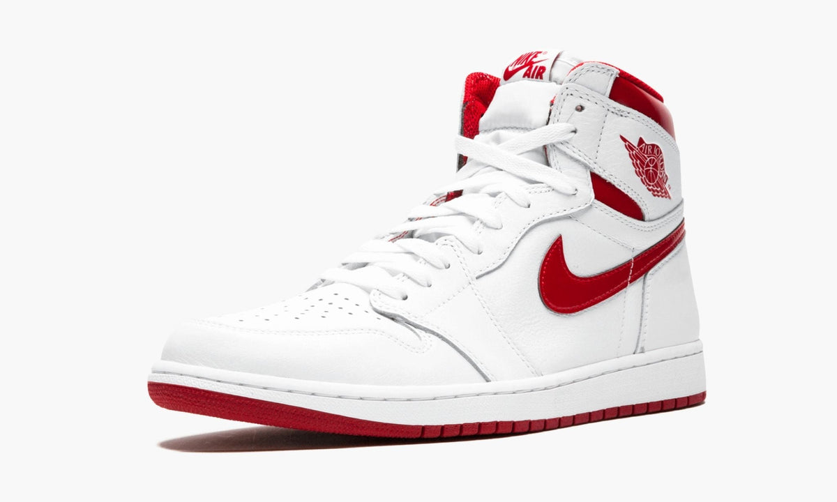 Air Jordan 1 Retro High OG "Metallic Red" - Angle View 5