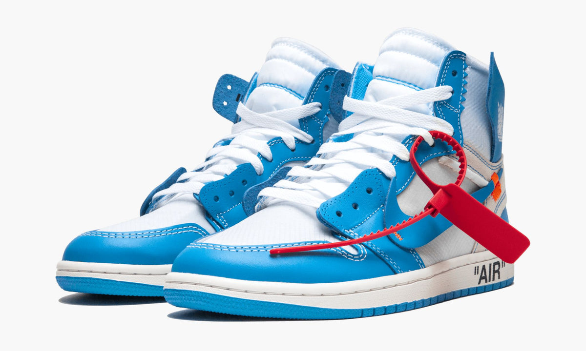 Air Jordan 1 Retro High "Off-White - UNC" - Angle View 3