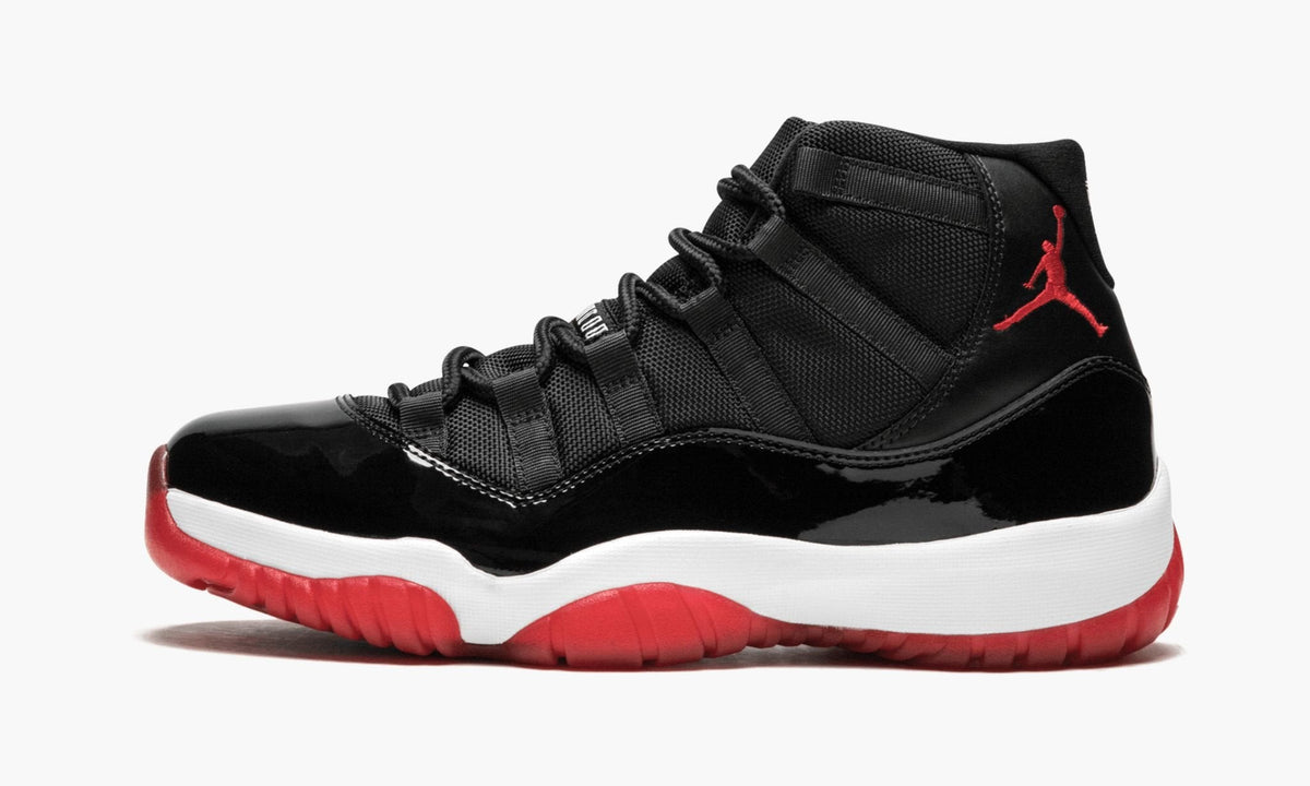 Air Jordan 11 Retro "Bred" - Angle View 2