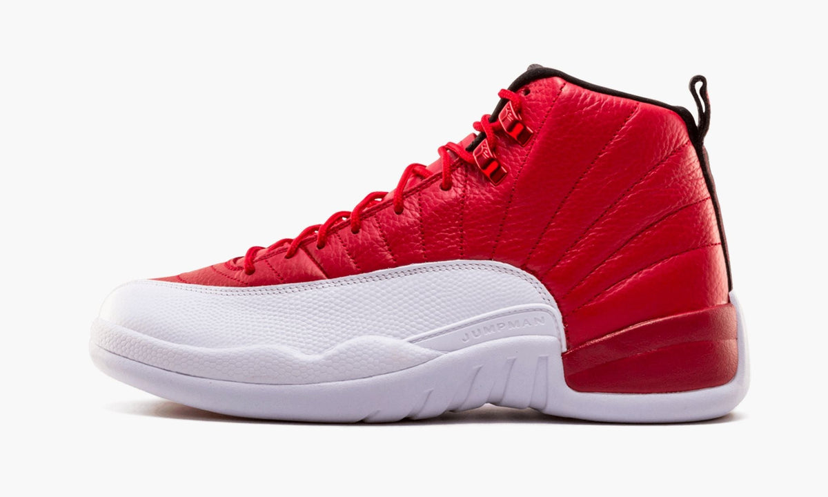 Air Jordan 12 Retro "Gym Red" - Angle View 2