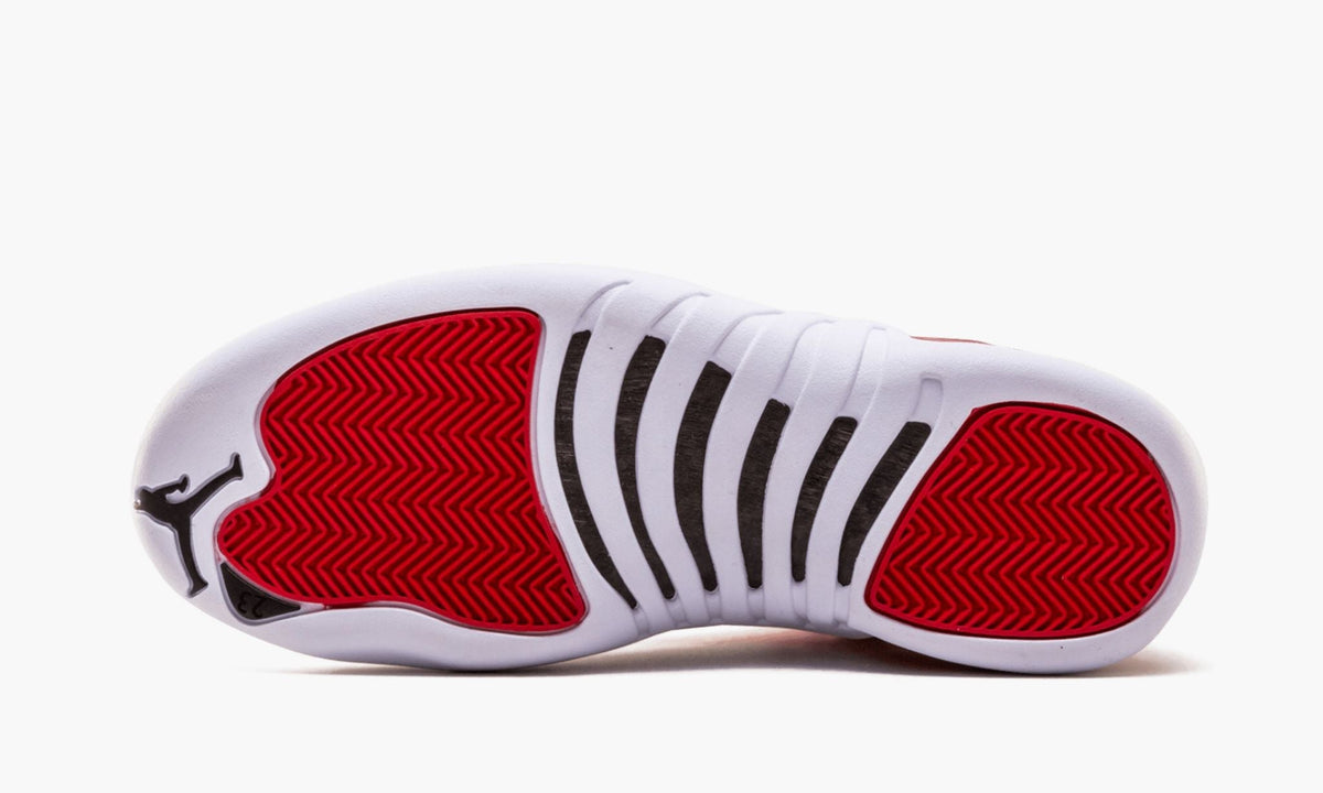 Air Jordan 12 Retro "Gym Red" - Angle View 6