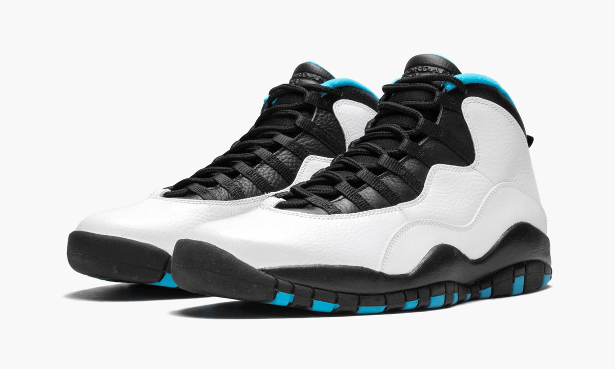 Air Jordan Retro 10 "Powder Blue" - Angle View 3