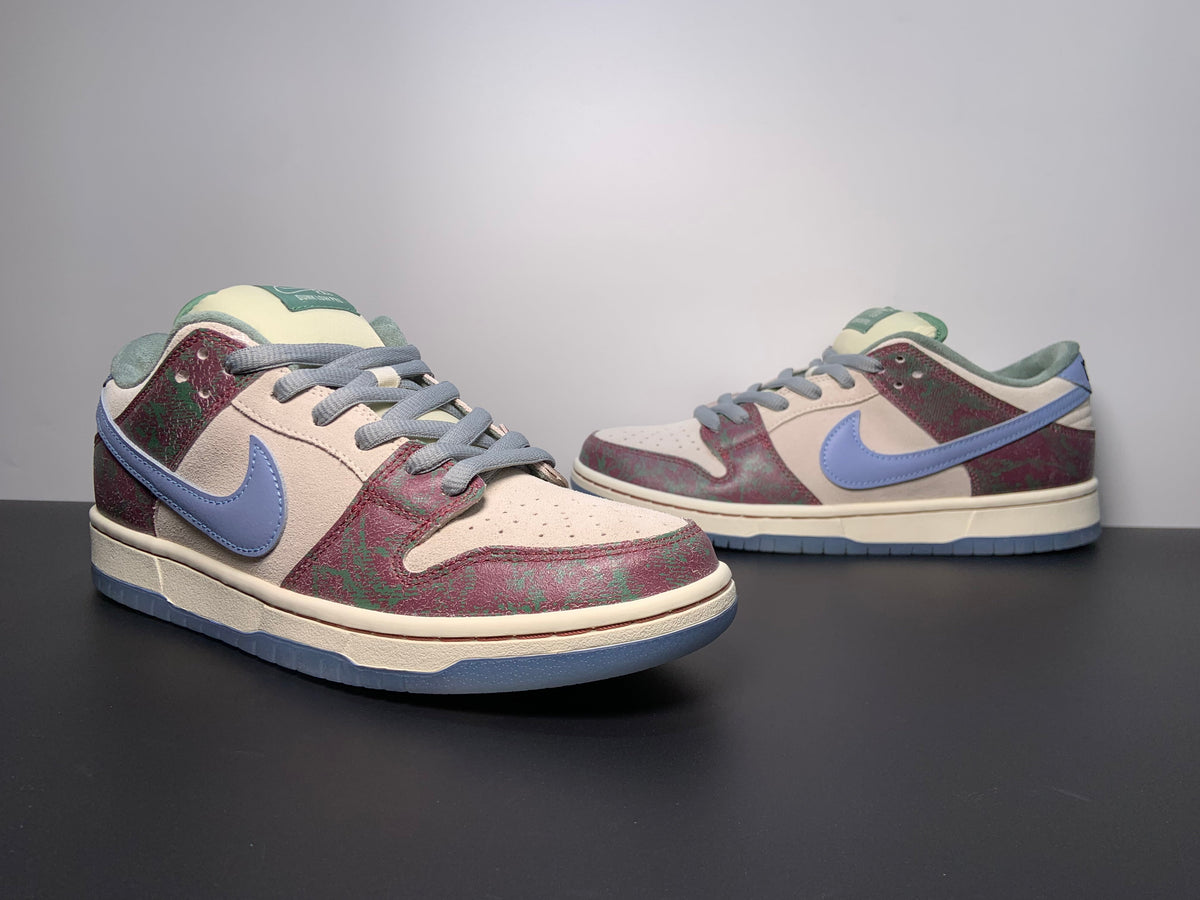 Crenshaw Skate Club x Nike SB Dunk Low - View 3