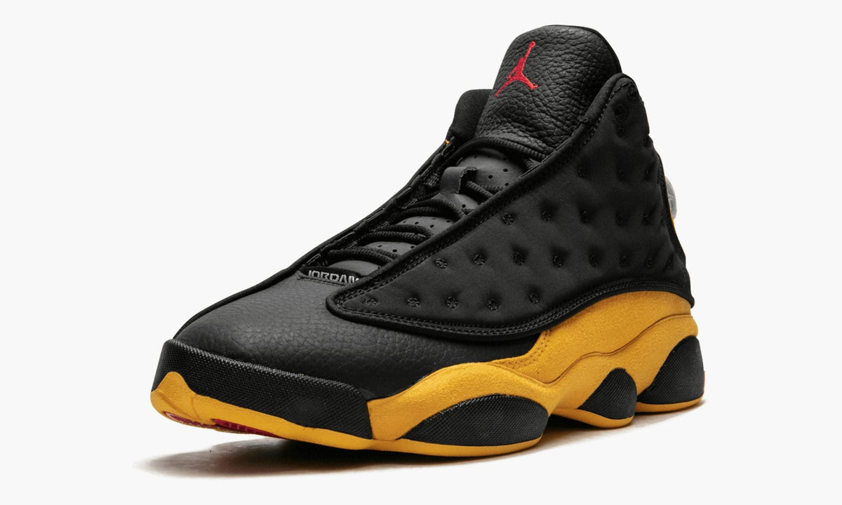 Air Jordan 13 "Melo Class of 2002" - Angle View 5