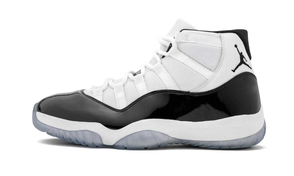 Air Jordan 11 Retro "Concord " - Main View
