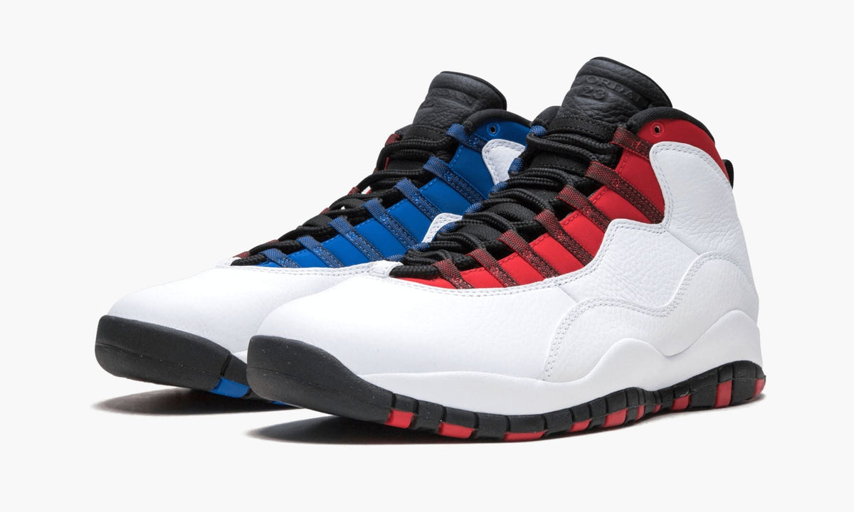 Air Jordan 10 Retro "Russell Westbrook - Class of 2006" - Angle View 3