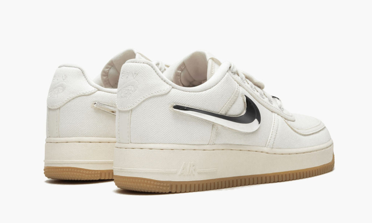 Air Force 1 Low "Travis Scott - Sail" - Angle View 4
