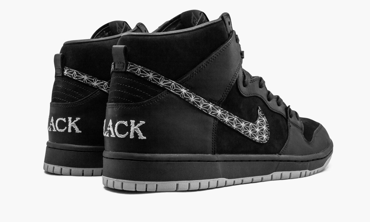 SB Zoom Dunk High Pro Qs "Black Bar" - View 4