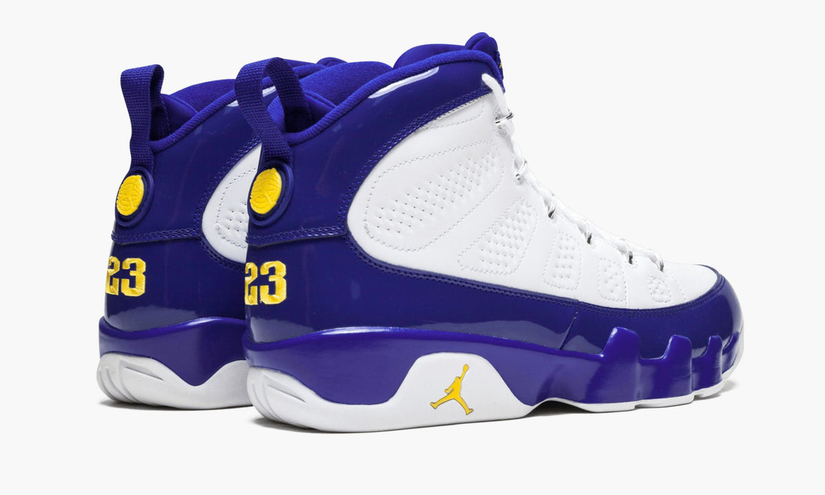Air Jordan 9 Retro "Kobe" - Angle View 4