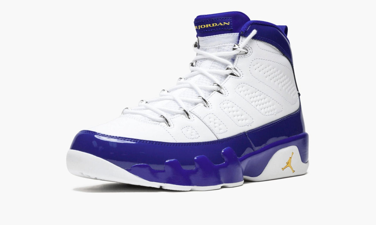 Air Jordan 9 Retro "Kobe" - Angle View 5