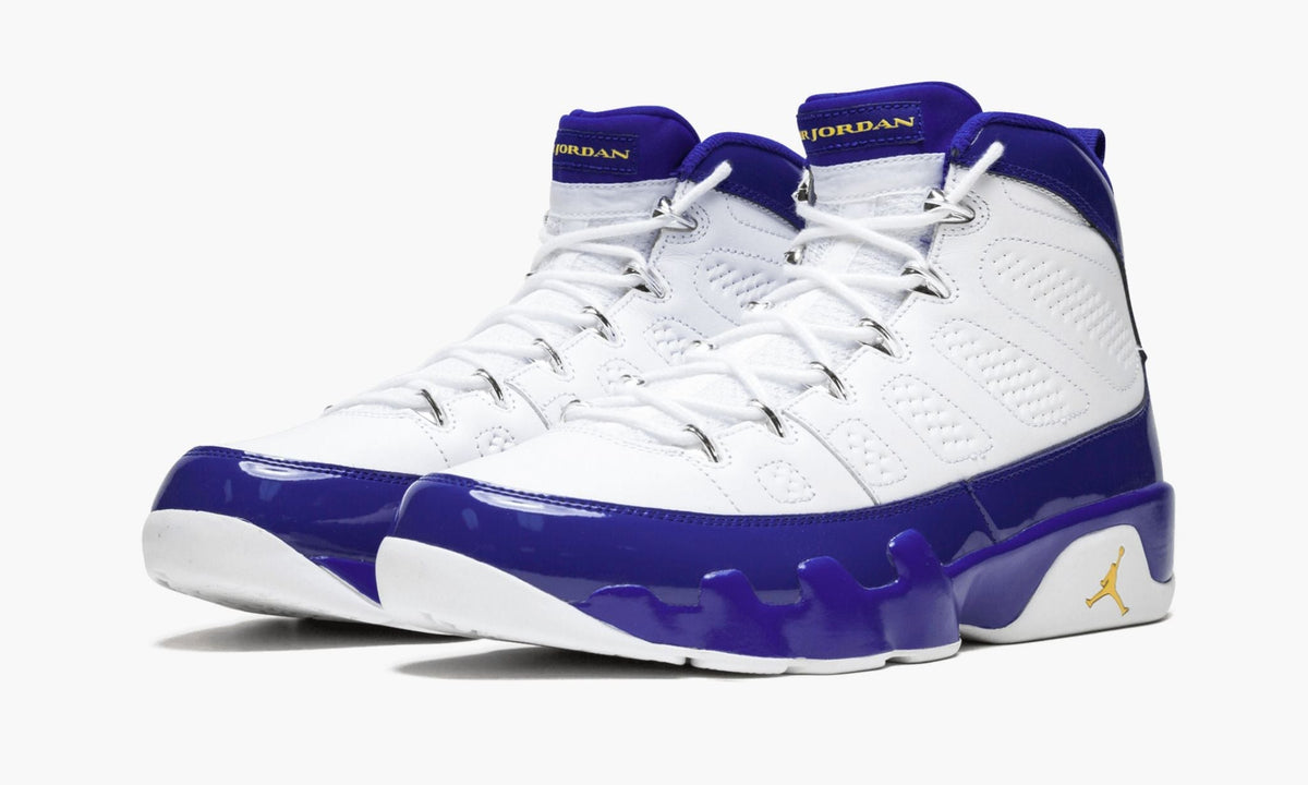 Air Jordan 9 Retro "Kobe" - Angle View 3